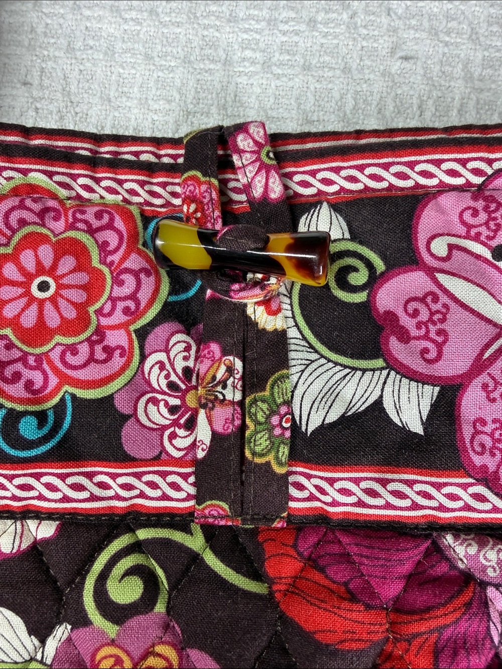 Vera Bradley quilted tote in pink Mod Floral pattern with matching small wallet - Picture 2 of 15